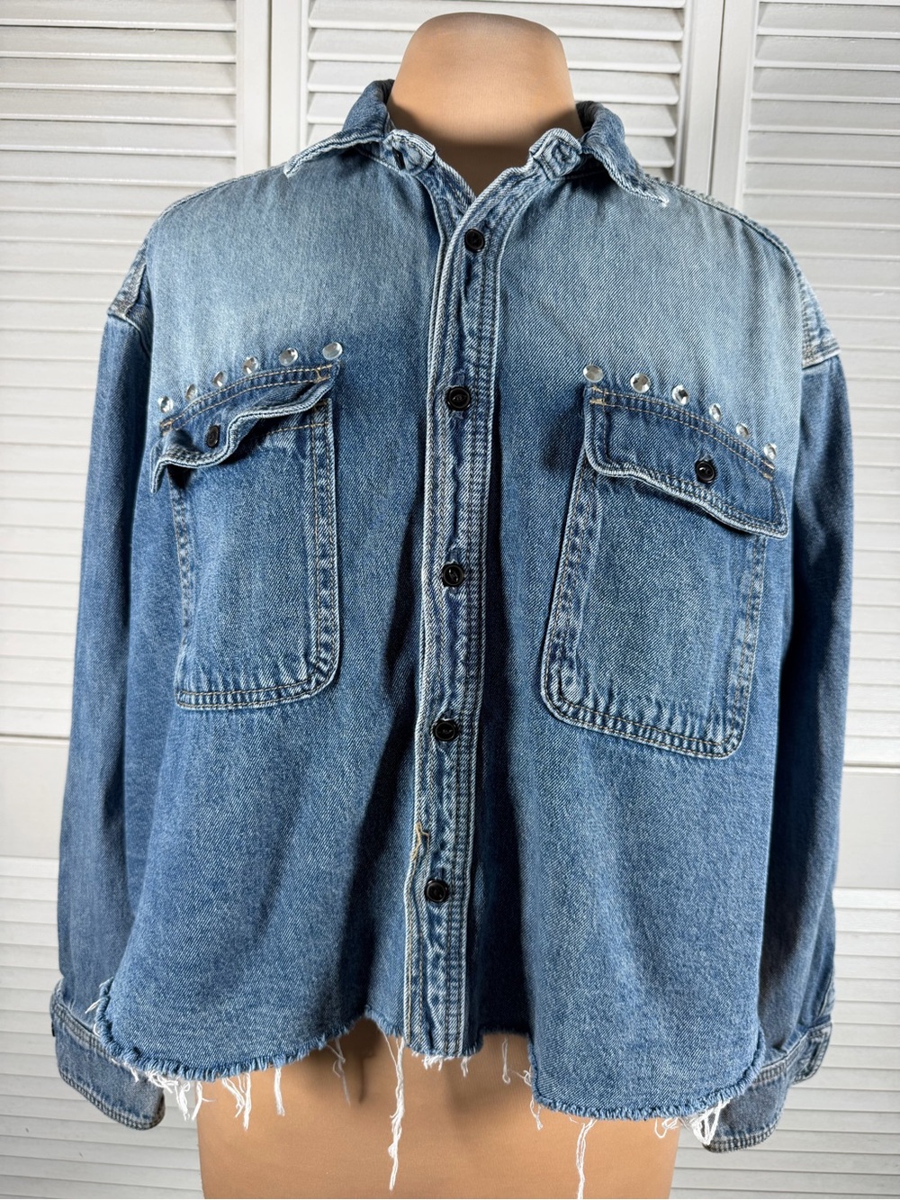 Rebecca Minkoff Studded Denim Shacket Frayed Hem Button Front Medium Blue M